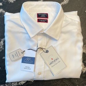 Untuckit shirt